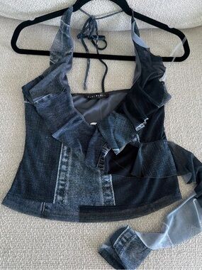 Blue Blush Women's Denim-Effect Ruffle Halter Top - Black/Gray